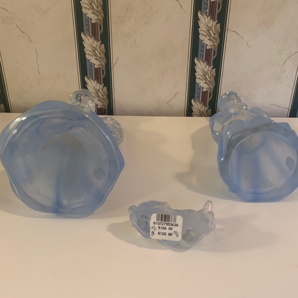 Blue Glass Nativity Figurines Set, 1st Edition, Fenton- 3 piece set - Picture 5 of 7